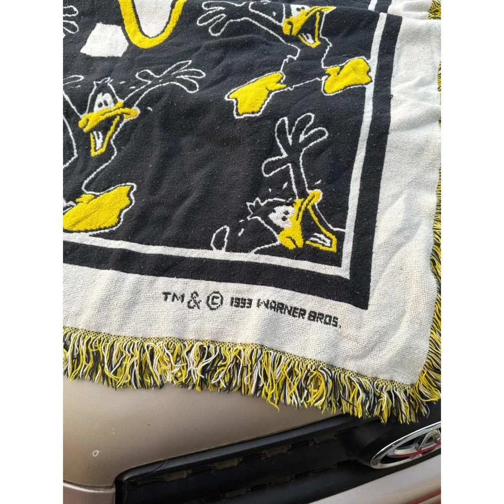 Vintage 1993 Warner Bros Daffy Duck Woven Tapestry Throw Blanket Looney Tunes